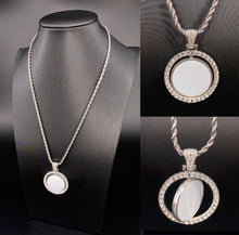 Load image into Gallery viewer, Rotating Round Rhinestone Necklace
